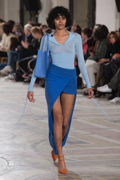 Look 41
